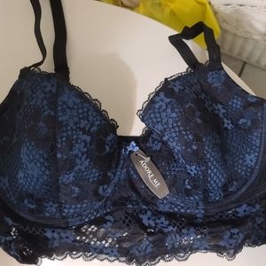 Adore me bra set